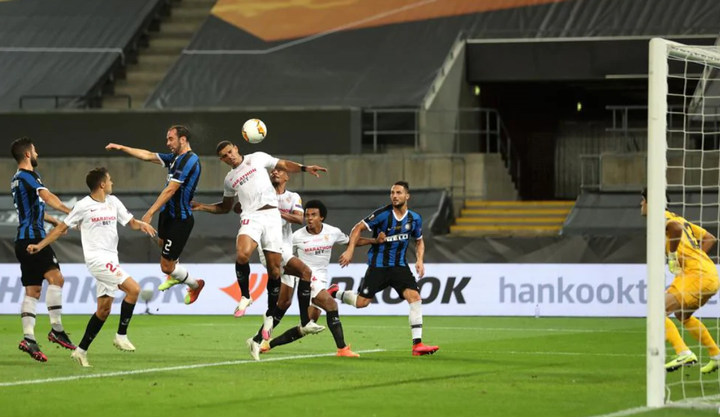 Trực tiếp Sevilla 3-2 Inter Milan: Lukaku phản lưới nhà - 5