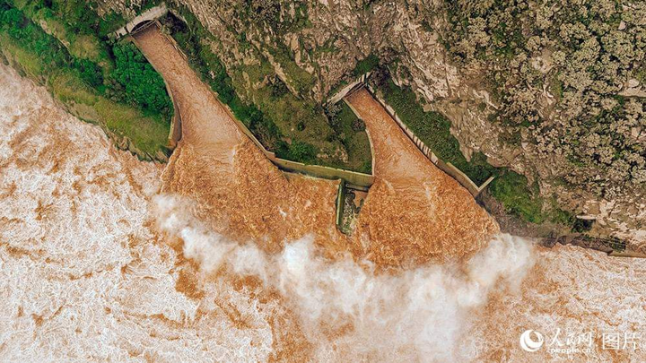 Trung Quốc: Lũ kỷ lục 24 năm ở Hà Nam, hồ Tam Môn Hiệp xả hết công suất - 5