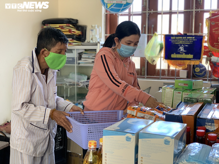 Cửa hàng 0 đồng trợ sức người nghèo vượt qua mùa dịch - 8
