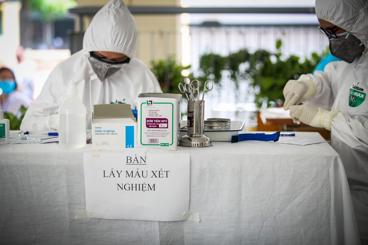 Việt Nam thực hiện hơn 1 triệu xét nghiệm PCR phát hiện COVID-19 - 1