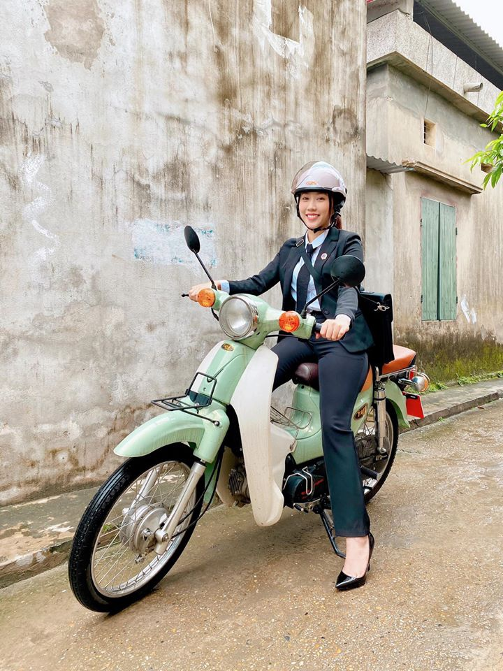 Huỳnh Hồng Loan: 'Chiếc xe bán tải tôi đang ngồi bị mất thắng, lao xuống ruộng' - 2