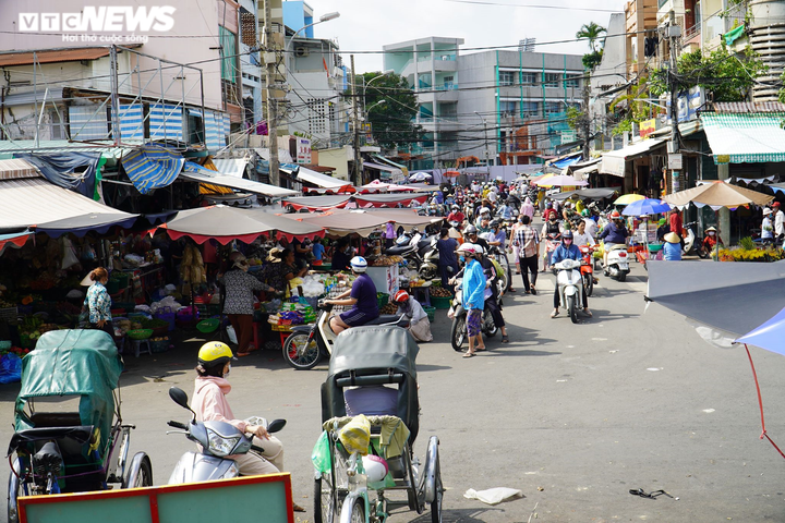 Ảnh: Cận cảnh phố đi bộ thứ 3 sắp khai trương ở TP.HCM - 9