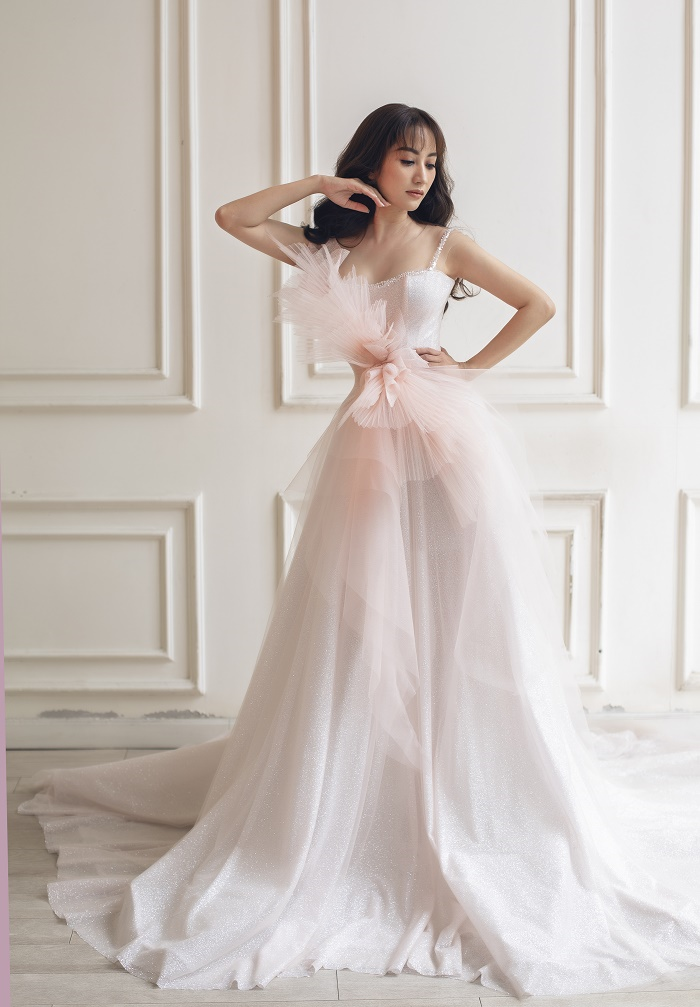 Phan Hiển: ‘Đôi lúc tôi tự ti về ngoại hình khi đi cùng vợ’ - 5