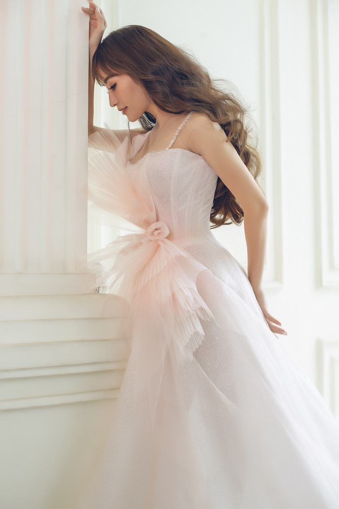 Phan Hiển: ‘Đôi lúc tôi tự ti về ngoại hình khi đi cùng vợ’ - 3