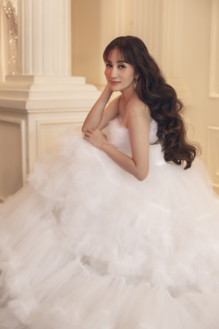 Phan Hiển: ‘Đôi lúc tôi tự ti về ngoại hình khi đi cùng vợ’ - 9