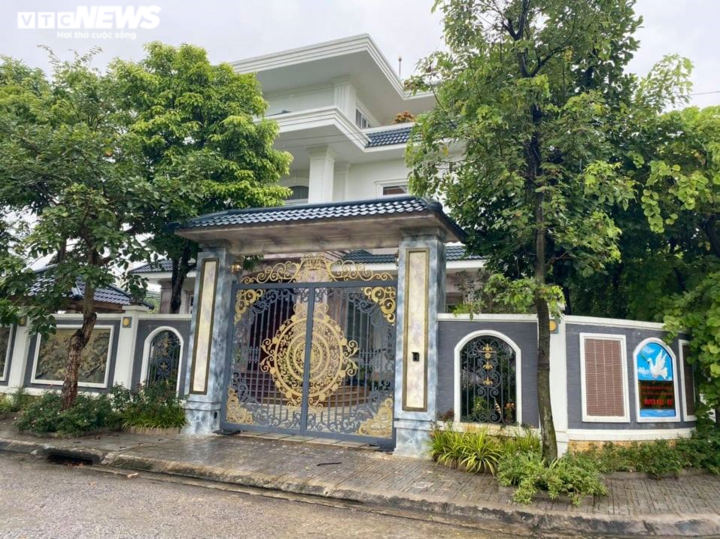 Ba biệt thự ngang nhiên 'mọc' trong Khu liên hợp Khoa học – Đào tạo ở Bắc Ninh - 4