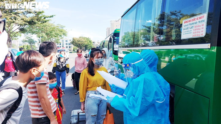 Hạn chót tiếp nhận thông tin người ngoại tỉnh đăng ký rời Đà Nẵng - 1