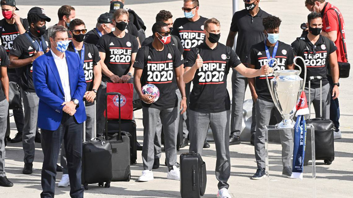 Bayern Munich mang Cup vô địch về nhà trong lặng lẽ - 5