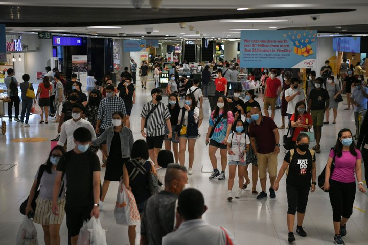 Bản tin COVID-19 thế giới 25/8: Ca tái nhiễm hy hữu với 2 chủng virus khác nhau - 1