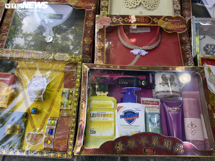 Thị trường vàng mã rằm tháng 7: Nhà lầu, xe hơi, máy giặt ế chỏng chơ - 4