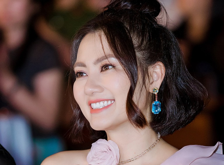 Đóng phim mùa COVID-19: Súc họng, xịt sát khuẩn lên người sau cảnh nóng - 4