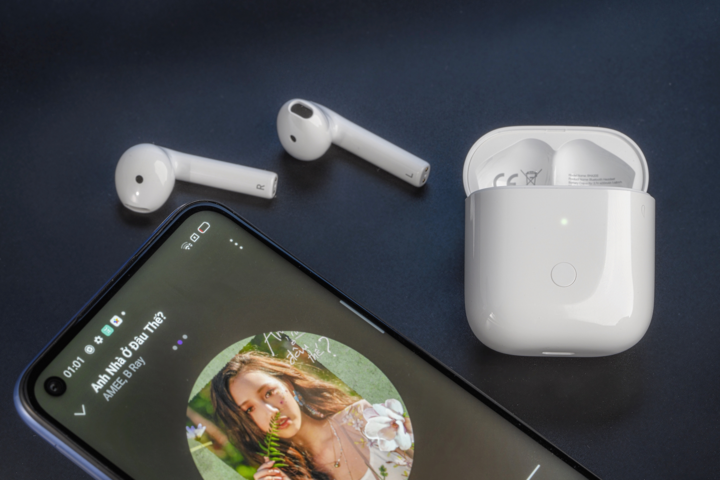 Ra mắt tai nghe Realme Buds Air Neo kết nối tức thì, điều khiển thông minh - 3