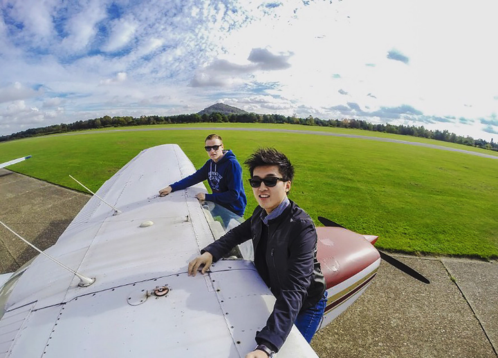 Từ phi công trẻ nhất Bỉ thành cơ trưởng của Vietjet - 2