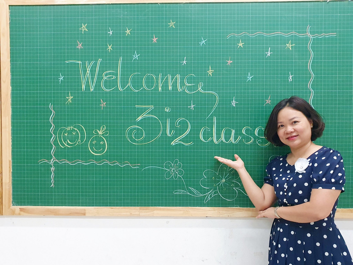 Món quà 'đặc biệt' của giáo viên khiến học sinh hào hứng trước thềm năm học mới - 1