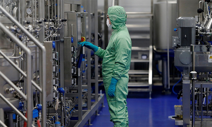 Công ty Trung Quốc muốn nhanh chóng dùng vaccine COVID-19 ở nhiều nước - 1