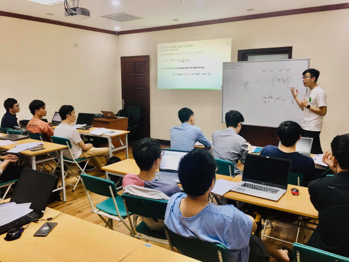 Khóa học trí tuệ nhân tạo cho học sinh, sinh viên Việt có gì đặc biệt? - 1
