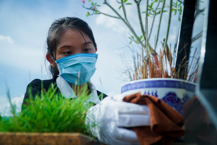 Né COVID-19, khách đua nhau cúng online dịp lễ Vu lan - 2