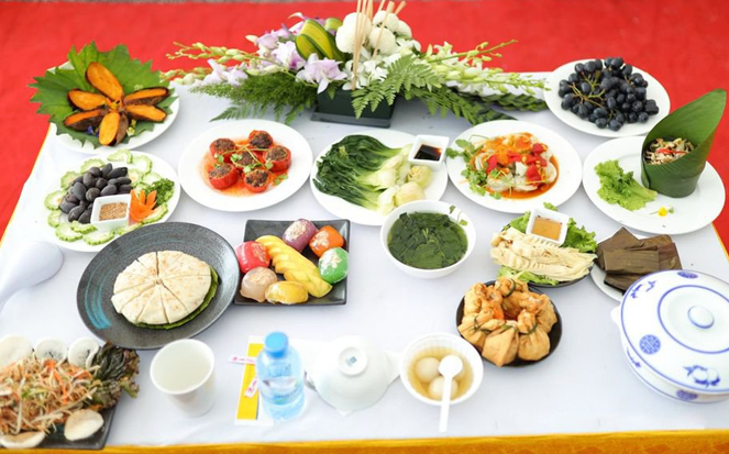Cúng rằm tháng bảy: Nên làm cỗ chay hay mặn? - 1