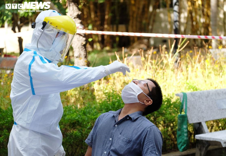 Các thí sinh F1, F2 ở Đà Nẵng thi tốt nghiệp THPT đợt 2 thế nào? - 1