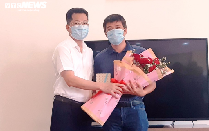 Dịch COVID-19 được kiểm soát, đoàn bác sỹ Bệnh viện Chợ Rẫy rời Đà Nẵng - 1