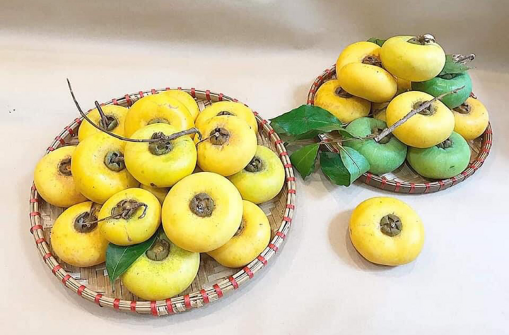 Bà nội trợ bỏ nửa triệu đồng mua mẹt hoa ngũ sắc cúng Rằm tháng Bảy - 10