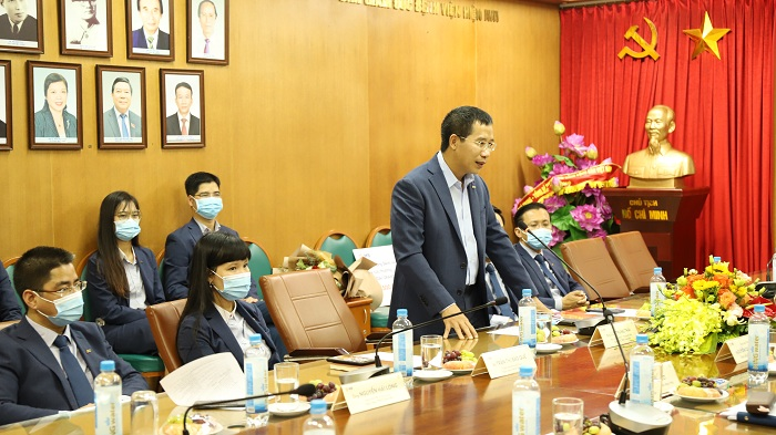 Trao tặng 2 xe cứu thương do MB tài trợ cho Bệnh viện Bạch Mai - 2