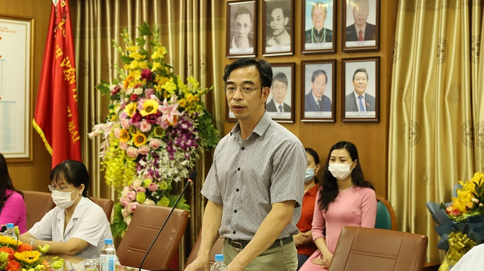 Trao tặng 2 xe cứu thương do MB tài trợ cho Bệnh viện Bạch Mai - 3