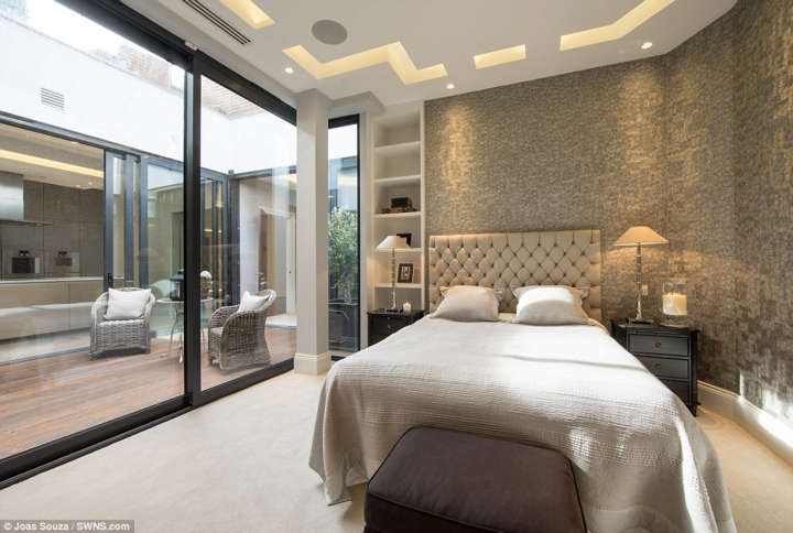 Có gì trong ngôi nhà xa xỉ dưới lòng đất? - 5
