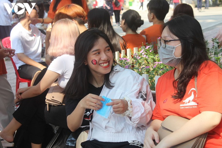 Ảnh: Học sinh Hà Nội hào hứng ngày tựu trường đặc biệt mùa COVID-19 - 3