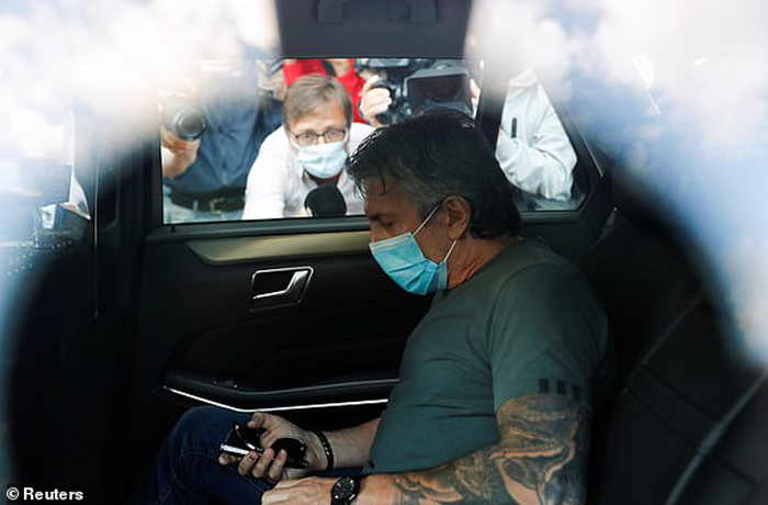 Trực tiếp: Messi đòi rời Barca, người đại diện đàm phán phá hợp đồng - 9