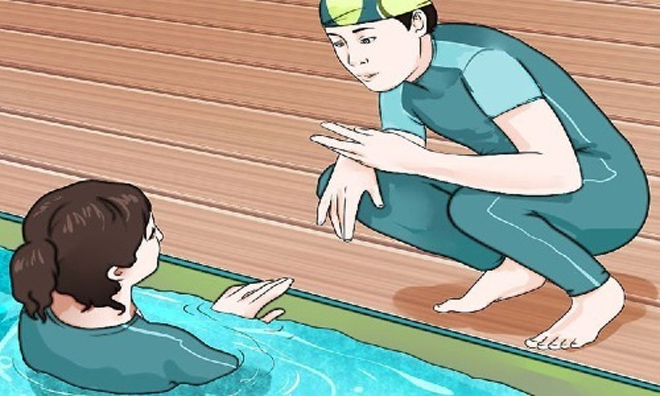 Cách dạy gái trẻ bơi - 1