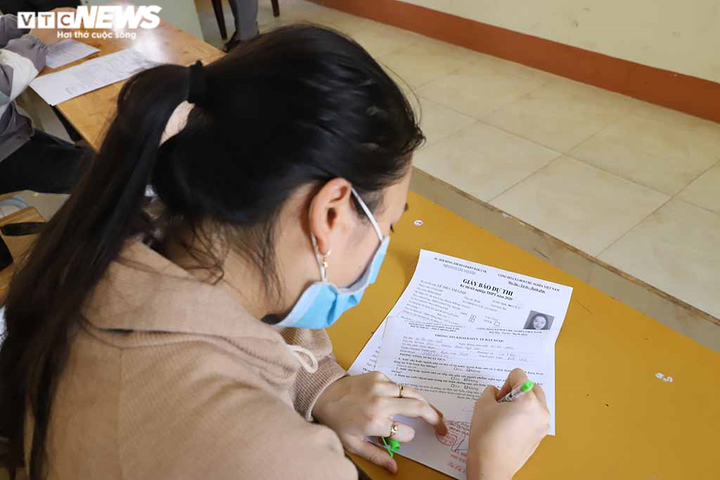 Thi tốt nghiệp THPT 2020 đợt 2: Nhiều thí sinh Đắk Lắk lo đề thi khó hơn đợt 1 - 6