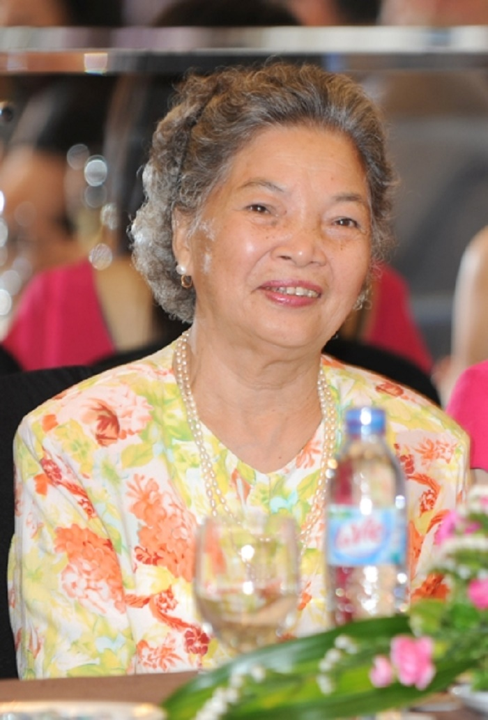 NSND Lê Khanh kể sự việc khiến mẹ xấu hổ, phải từ bỏ sân khấu - 3