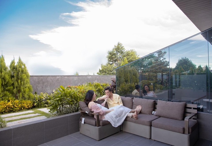 Ảnh: Đàm Thu Trang tình tứ bên Cường 'Đô La' khi mang bầu tháng cuối - 4