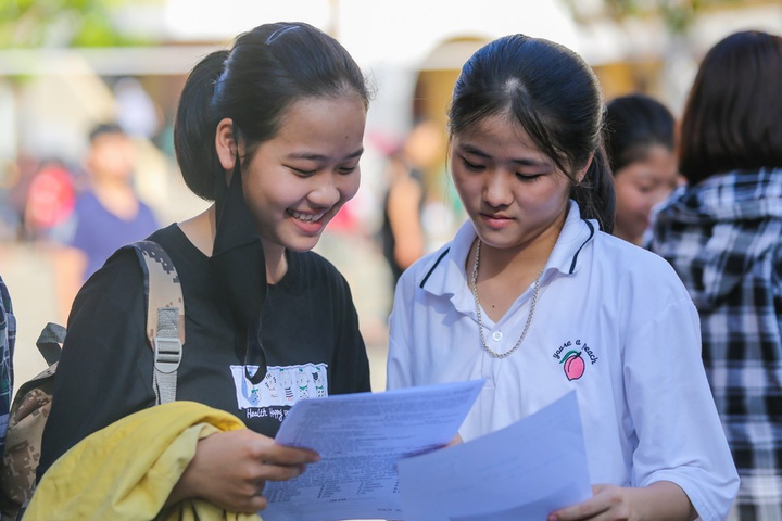 Đề Vật lý tốt nghiệp THPT đợt 2: Thí sinh khó đạt điểm tuyệt đối - 1