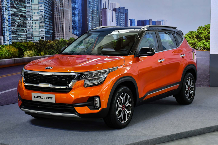 Những mẫu xe gia đình tầm giá 700 triệu đồng đáng chú ý - 6