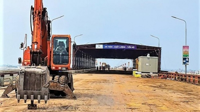 Tổng cục Đường bộ lên tiếng vụ 'chuyên gia Trung Quốc sửa cầu Thăng Long' - 1