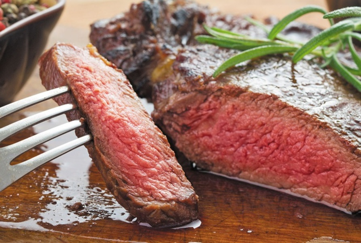 Chuối, nước cam và bánh mì nguyên chất có thể gây hại thận - 1