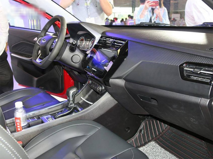 Ô tô Trung Quốc giá nhỉnh hơn Honda SH gây 'sốt' - 6