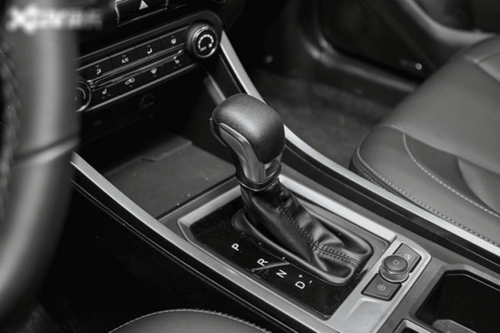 Ô tô Trung Quốc giá nhỉnh hơn Honda SH gây 'sốt' - 7