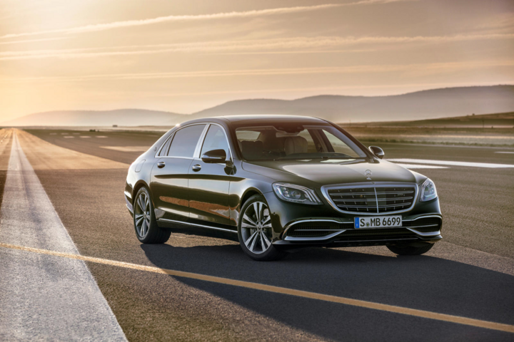 Mercedes-Maybach chạy điện sắp ra mắt - 1