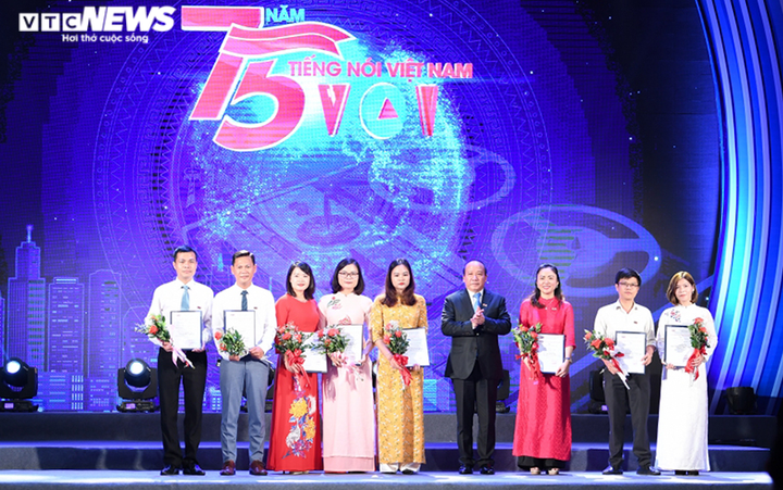 Toàn cảnh Lễ kỷ niệm 75 năm Ngày thành lập Đài tiếng nói Việt Nam - 12