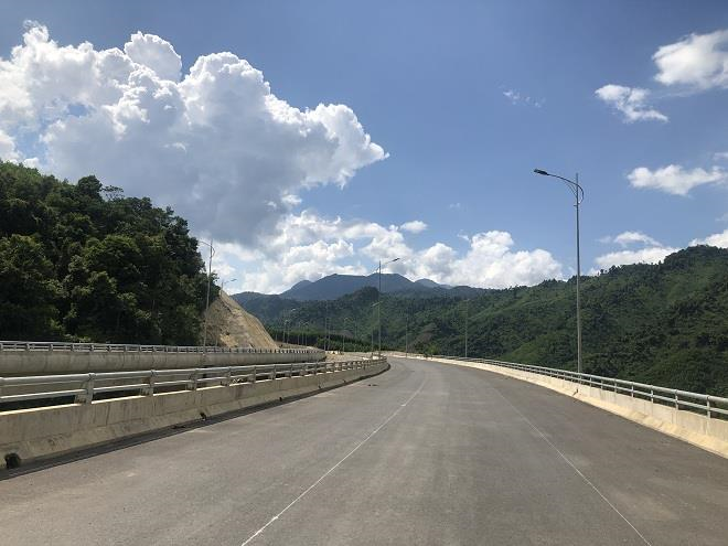 Gia hạn đóng thầu xây dựng 3 dự án cao tốc Bắc - Nam - 1