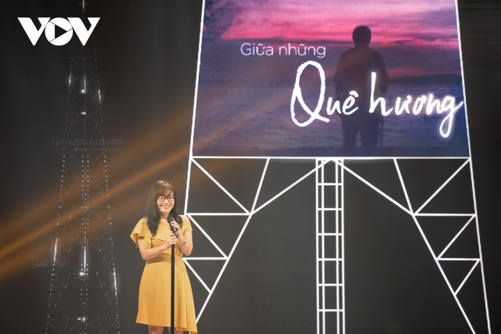 Hồng Diễm cùng phim 'Hoa hồng trên ngực trái' đại thắng tại VTV Awards 2020 - 12