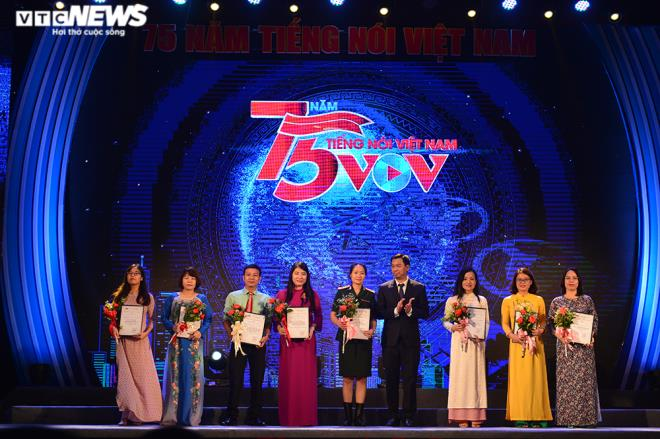 Toàn cảnh Lễ kỷ niệm 75 năm Ngày thành lập Đài tiếng nói Việt Nam - 13