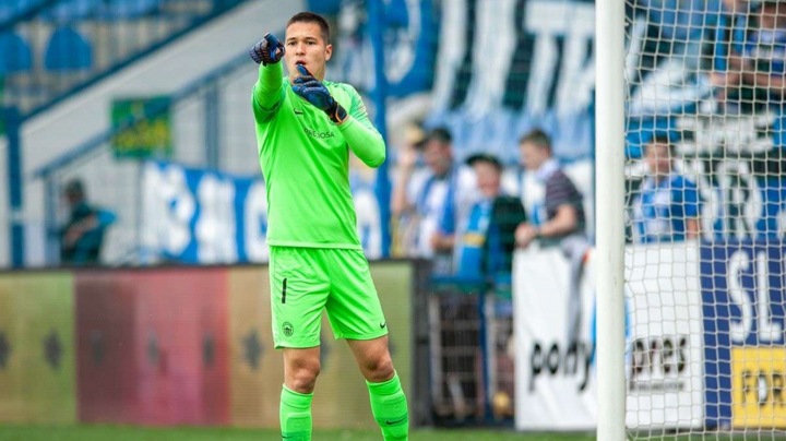 Filip Nguyễn thắng trận ra mắt Europa League - 1