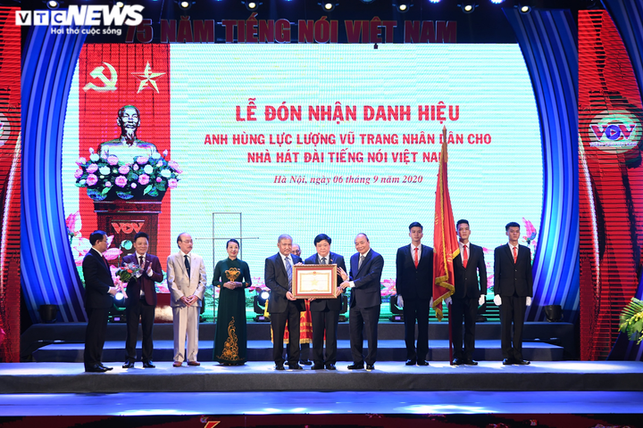 Thủ tướng dự kỷ niệm 75 năm Ngày thành lập Đài tiếng nói Việt Nam - 7