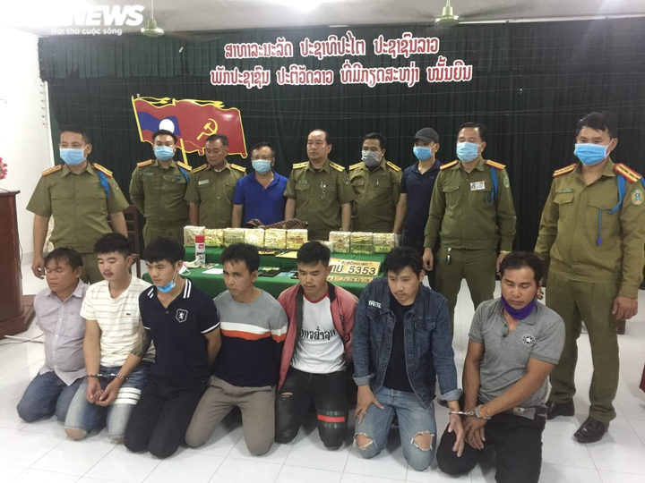 Triệt phá đường dây ma túy xuyên quốc gia, thu giữ nhiều súng đạn - 1