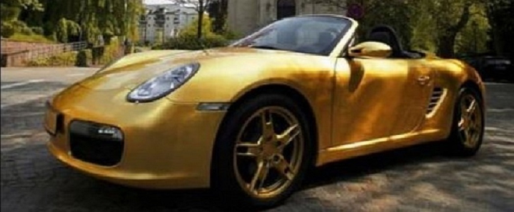 Số phận bí ẩn của Porsche Boxter mạ vàng đầu tiên trên thế giới - 1