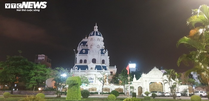 Tòa lâu đài hoành tráng của đại gia xăng dầu vừa bị bắt ở Hải Phòng - 3